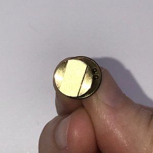 Simple Gold Tie Pin